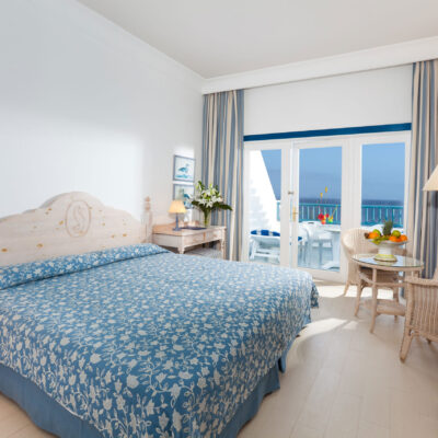 Fly & Go Seaside Los Jameos