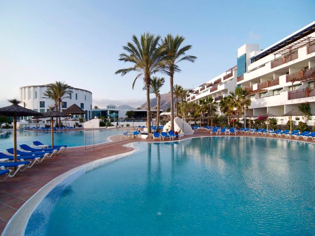 Sandos Papagayo Hotel